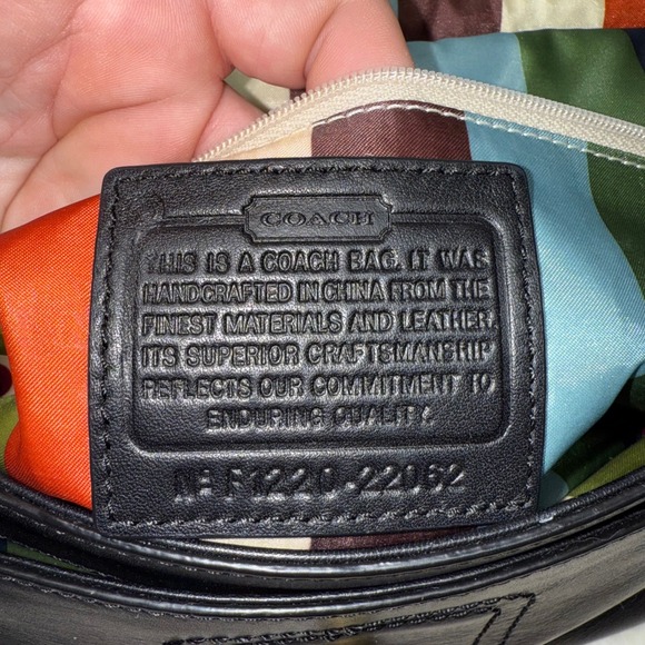 Coach City Willis 70th Anniversary Crossbody Bag Satchel Black Legacy 22062 - Picture 12 of 16